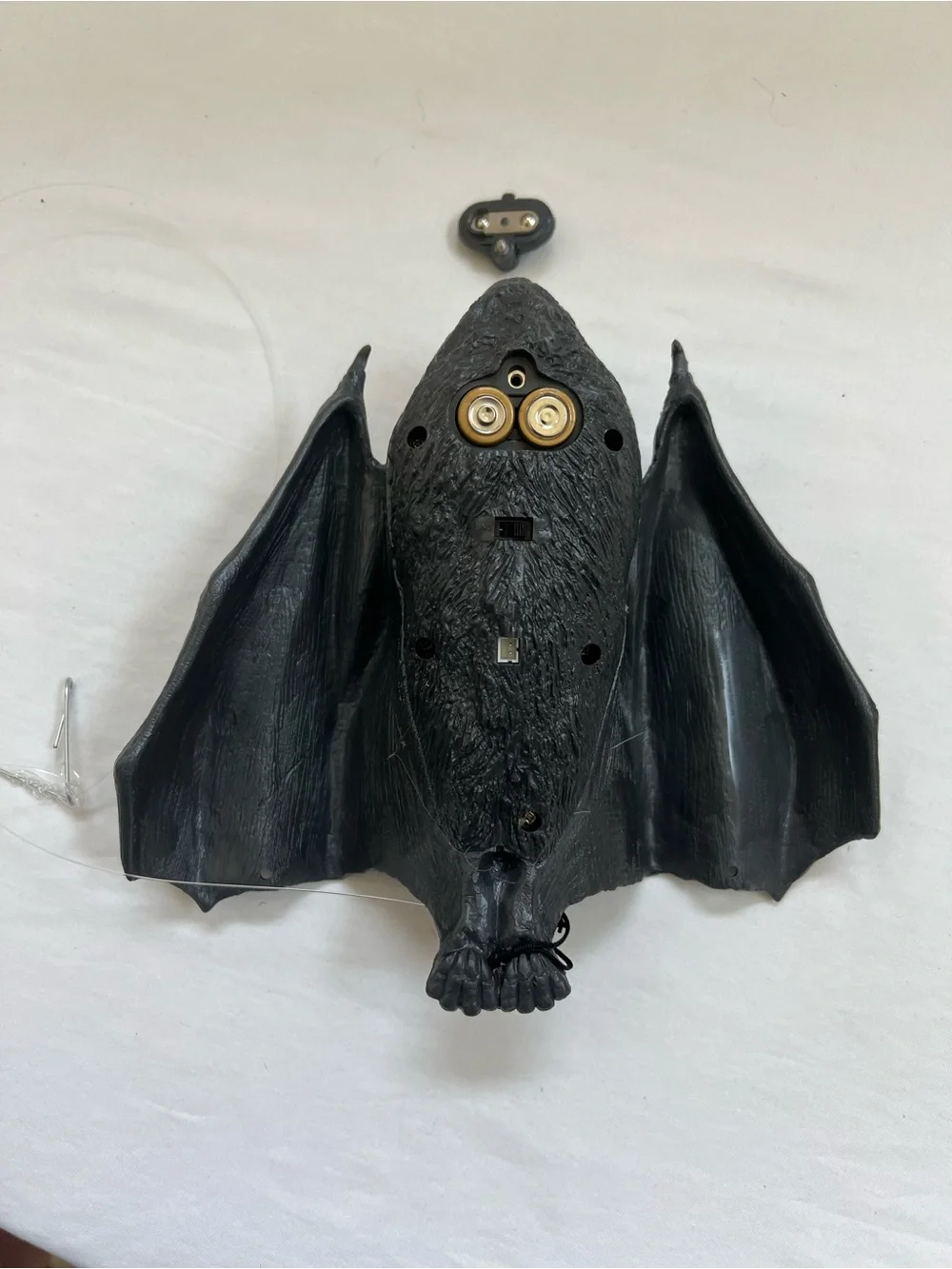 Hanging Vampire Bat Black Red Eye Lights Up Prop Halloween Take One 2005 Vintage